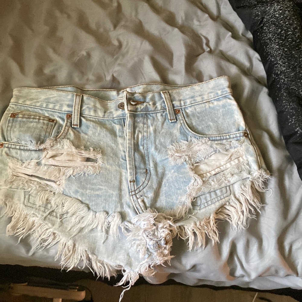 RUNWAYDREAMZ Keepers Stoner Babe Cut Off Short size Small GUC